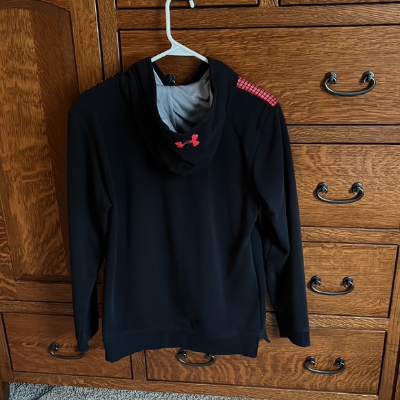 Boys under Armour hoodie - Picture 4 of 7